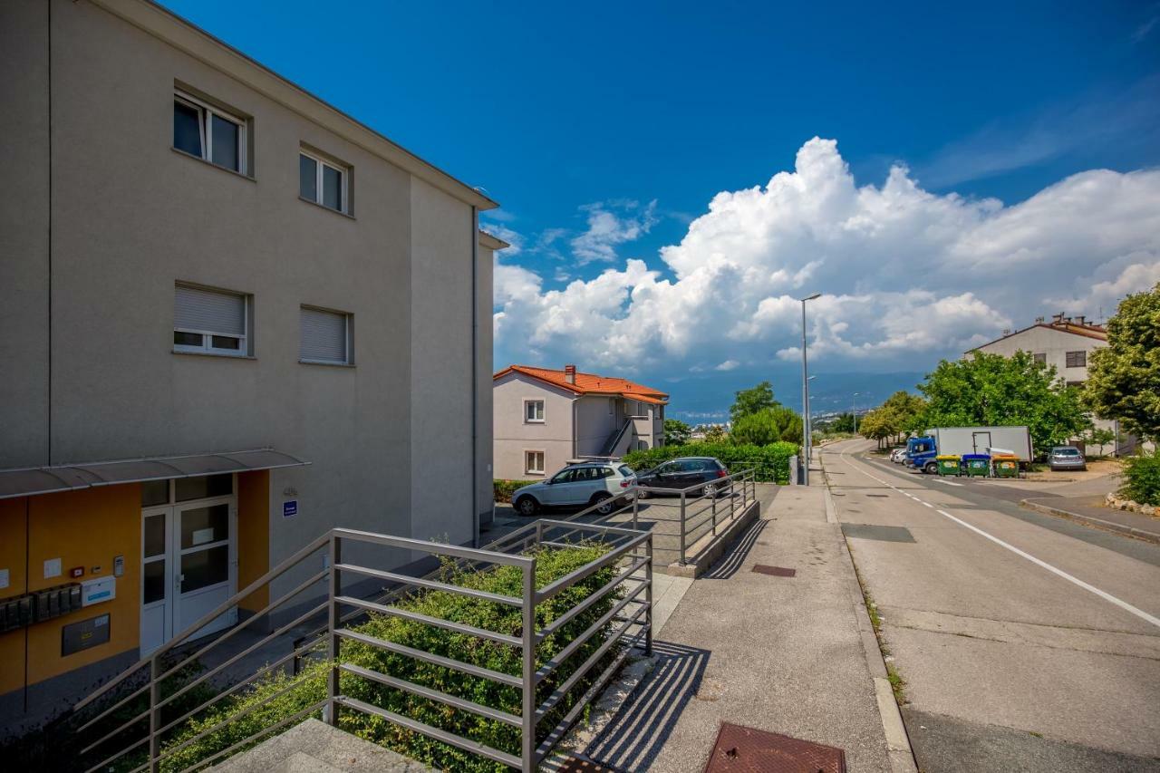 Apartment Bok Rijeka Extérieur photo